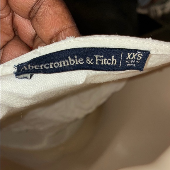 💥Abercrombie & Fitch White Sheer Blouse - Picture 2 of 6